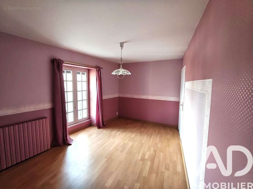 Photo 4 - Maison à SAULGES