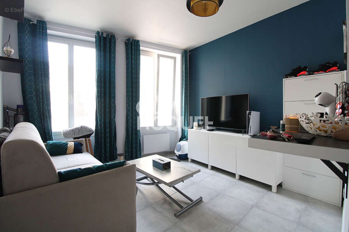 Appartement à BRIE-COMTE-ROBERT