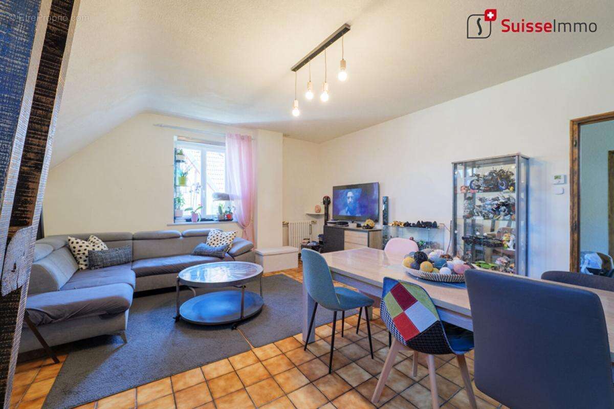 Appartement à SAINTE-SUZANNE