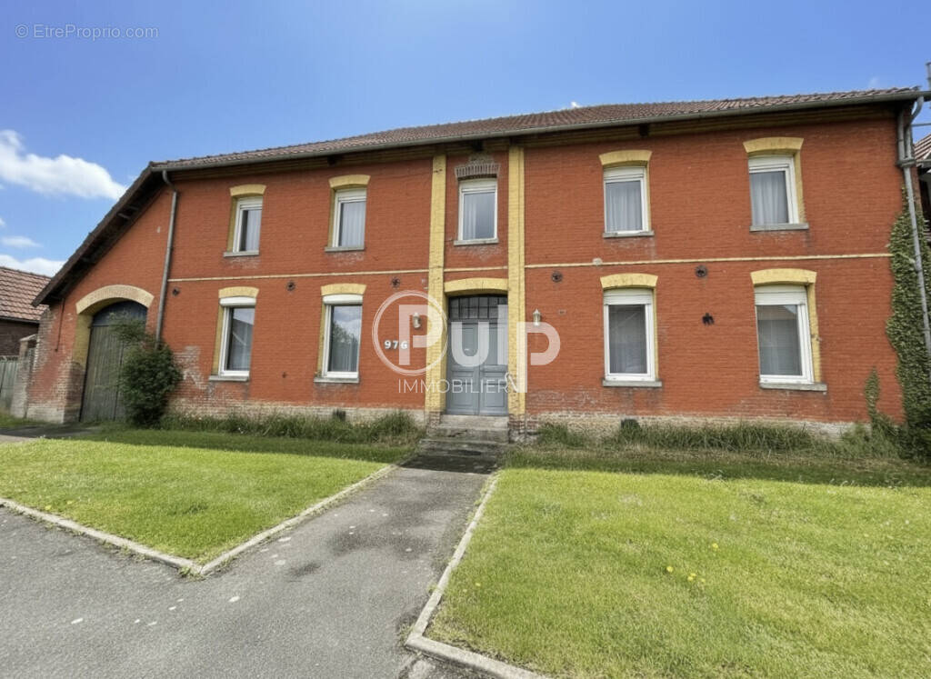Maison à RUMAUCOURT