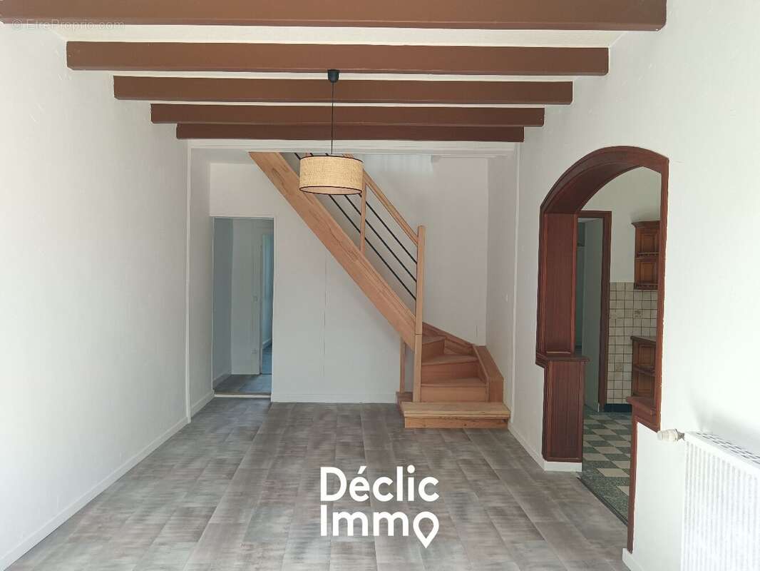 Ensemble immobilier - maison et longere - photo 5