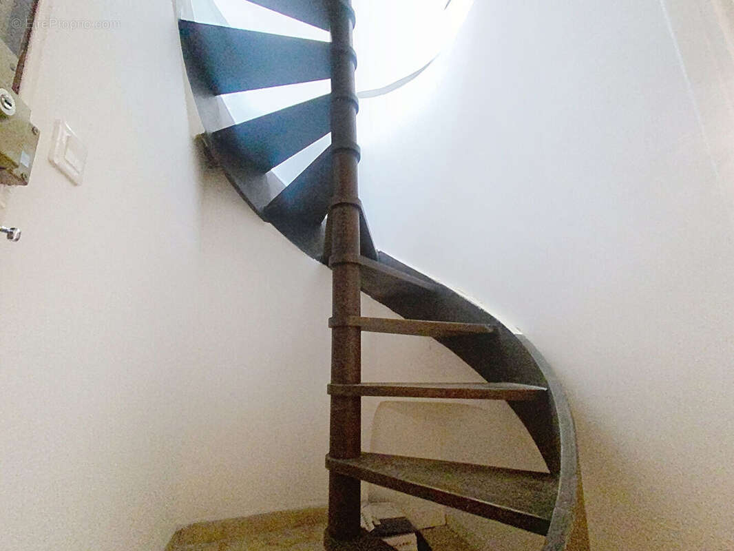 Appartement à PARIS-19E