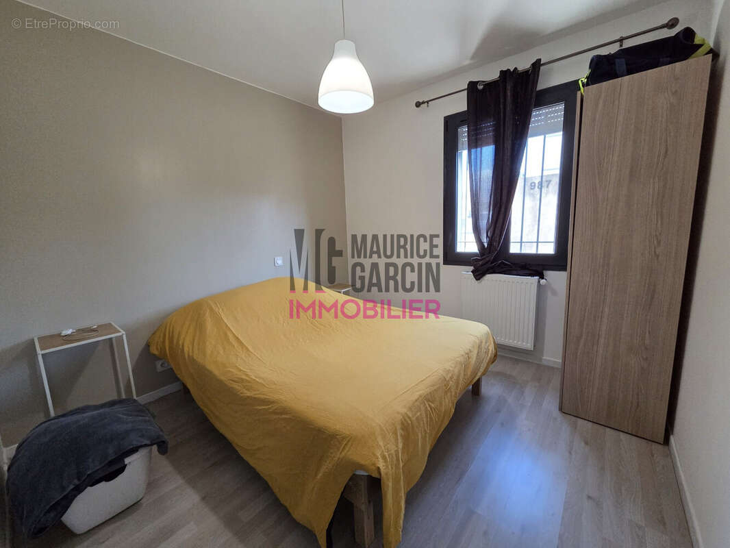 Appartement à L'ISLE-SUR-LA-SORGUE