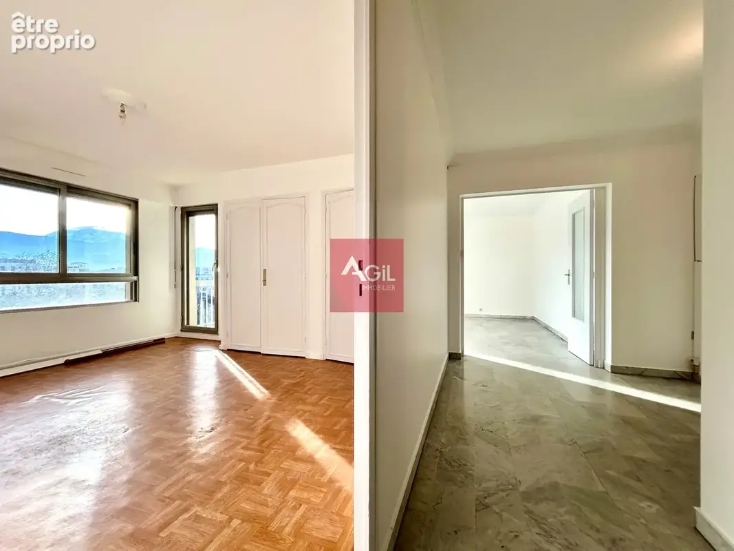 GRENOBLE - T3 de 75m2 avec balcon, cave et possibilité garage. - photo 4