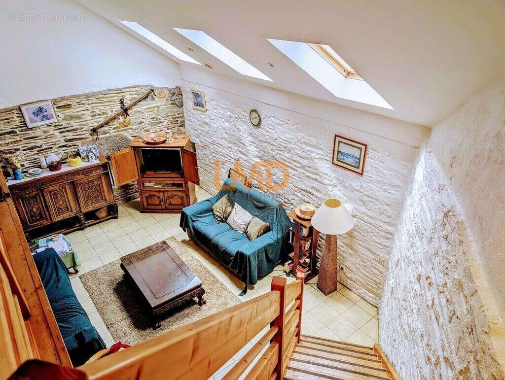 Maison à SAINT-COULITZ