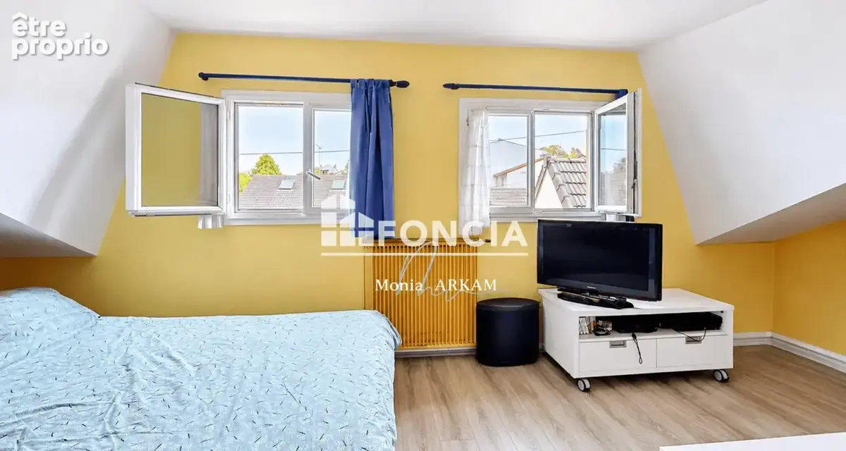 Centre ville – charmante maison – 3 chambres – voie privée – terrasse & cour – stationnement – cave – bon état – exclusivité - photo 8