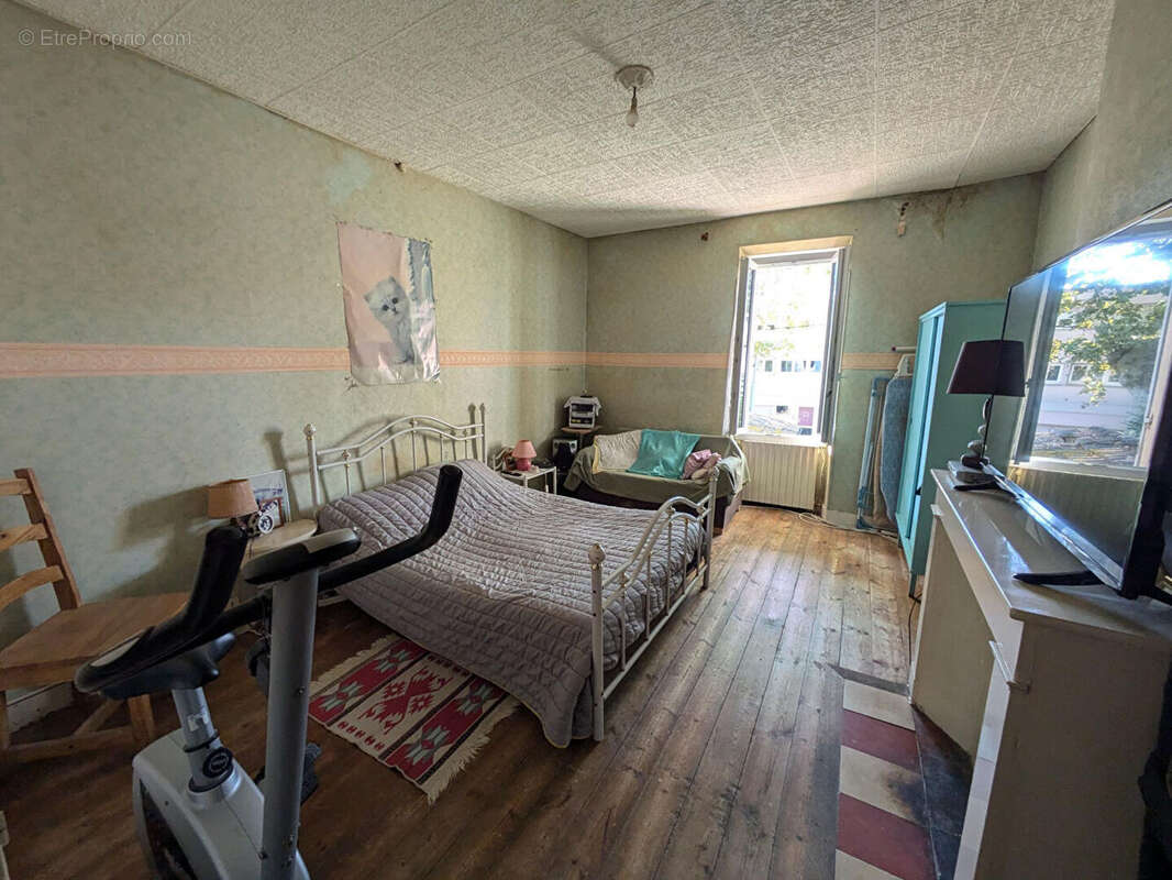 Maison à SAINT-ANDRE-DE-CUBZAC