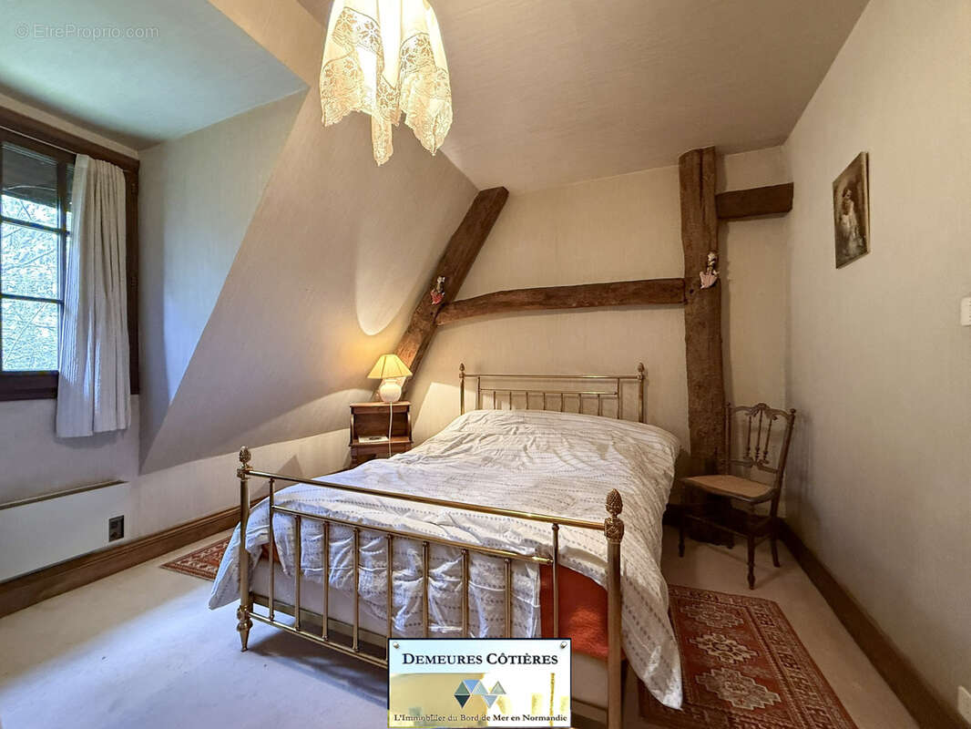 Maison à SAINT-JOUIN-BRUNEVAL