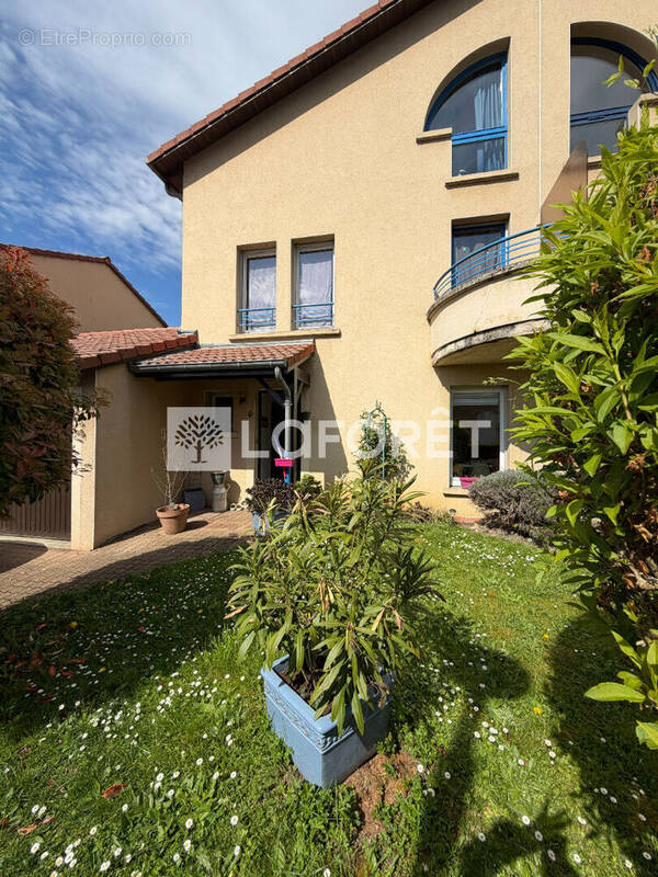 Maison à MOULINS-LES-METZ