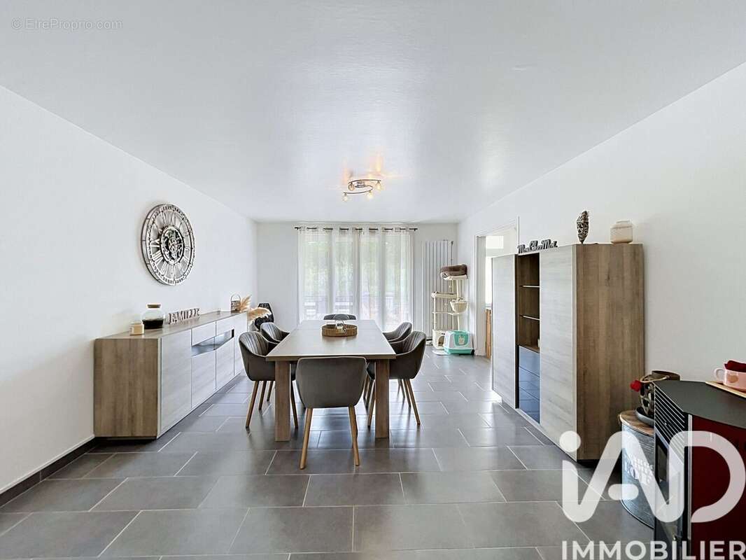 Photo 5 - Maison à VOULX