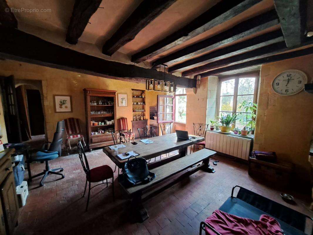 Maison à MAZE