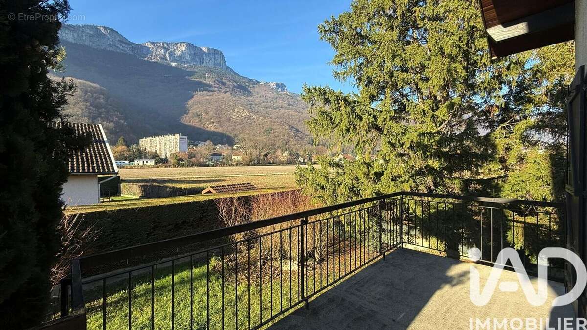 Photo 2 - Maison à NOYAREY