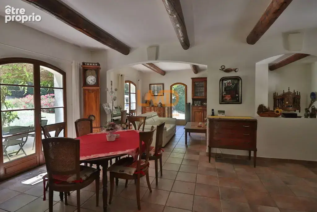 Bastide de charme 4 chambres Terrain 7200m2 Piscine Calme Plein - photo 15
