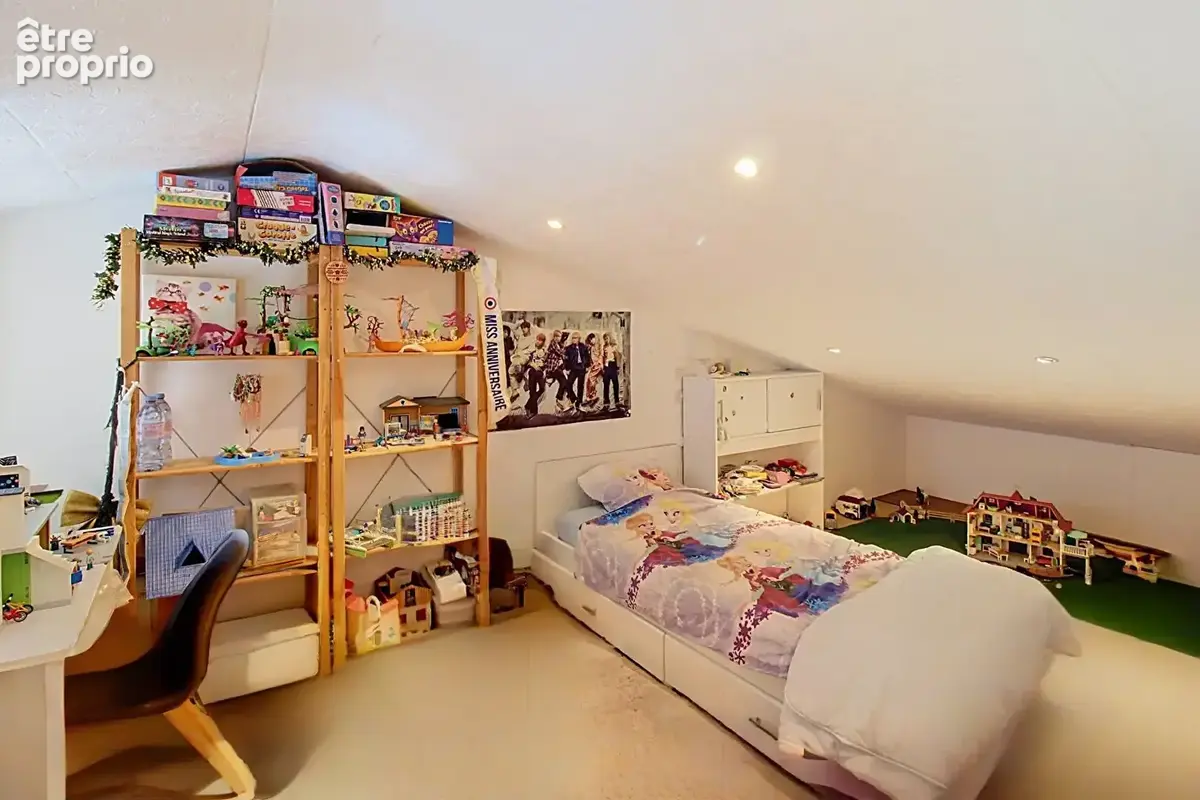A vendre draguignan en exclusivite - appartement duplex - 4 chambres 128m2 dont 80m2 carrez avec cave et vue degagee - photo 10
