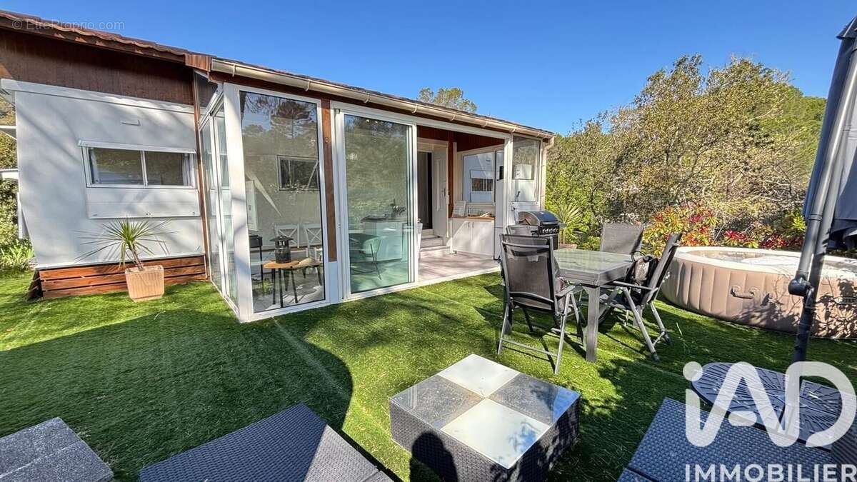 Photo 6 - Terrain à FREJUS