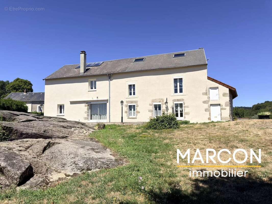 Maison 218 m² à Gueret  - photo 28