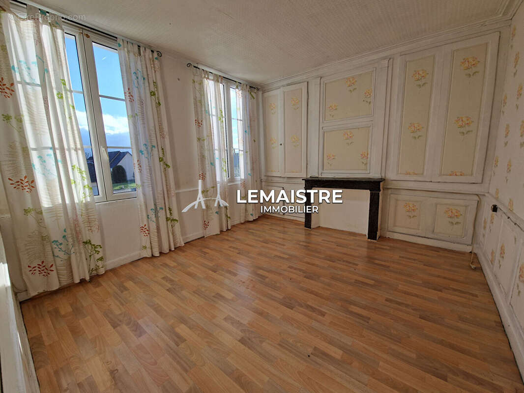 Maison à SAINT-ROMAIN-DE-COLBOSC