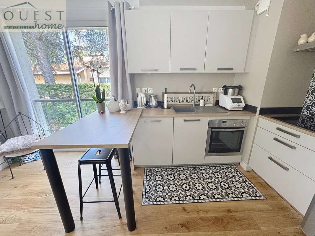 Appartement à TASSIN-LA-DEMI-LUNE