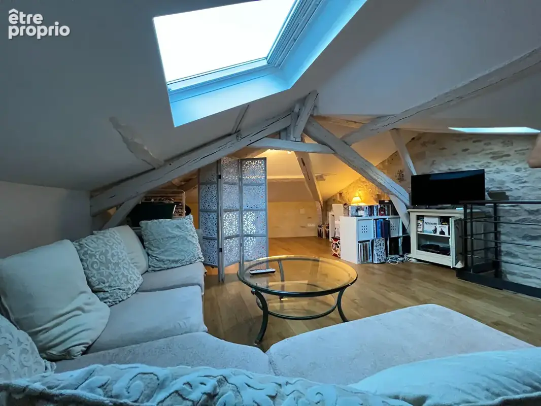 Appartement lumineux en coeur de village de Caylus - Charme et confort - photo 10