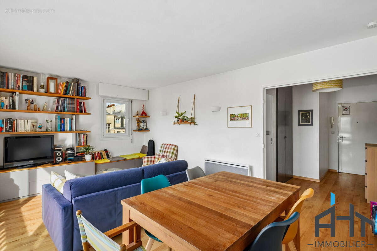 Appartement à PARIS-12E