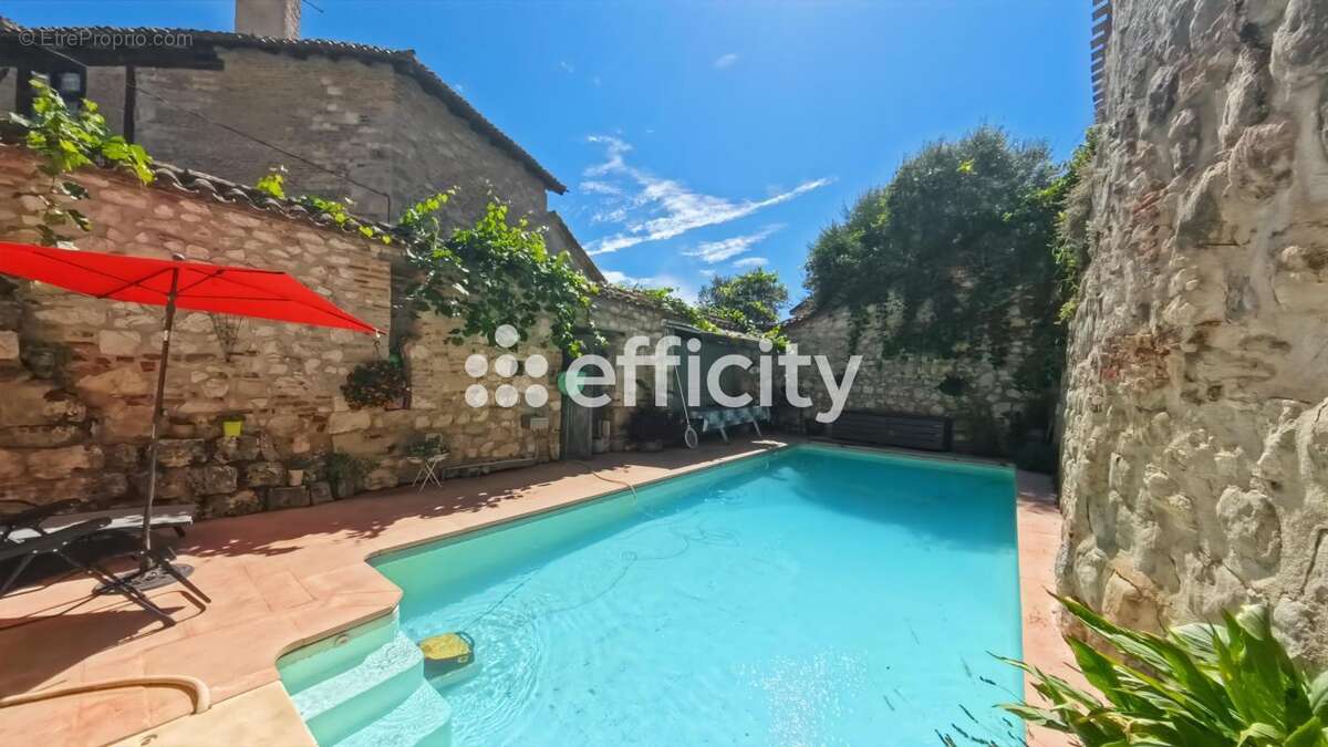 Maison 265 m² à Penne-D'agenais  - photo 27
