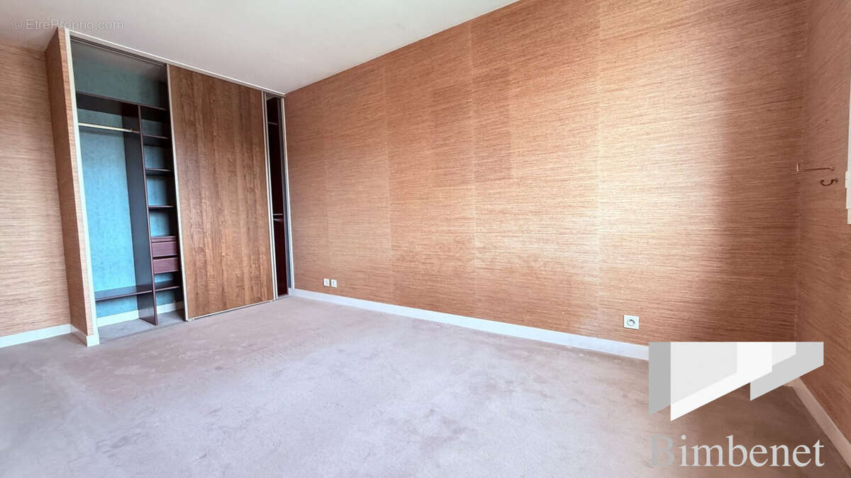Appartement 92 m² à Orleans  - photo 7