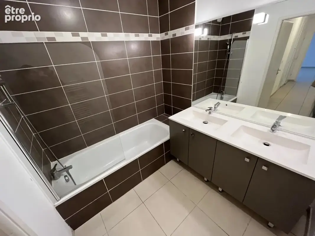 Beau 3p de 65.54 m² + terrasse de 11 m² - photo 6