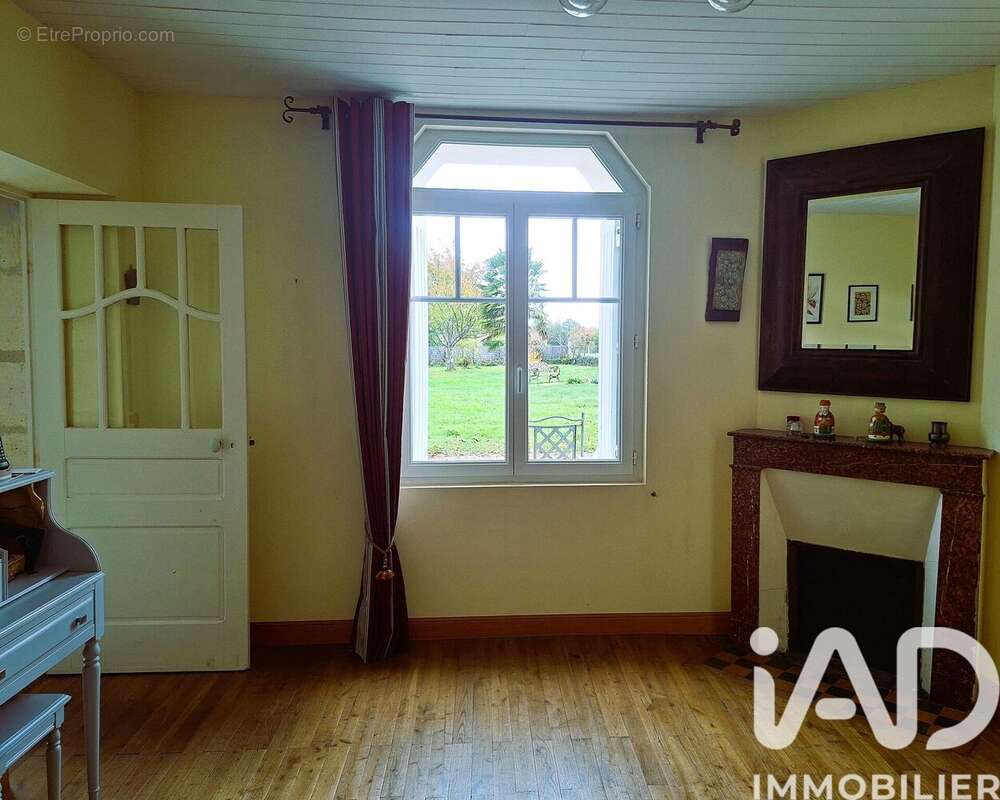 Photo 8 - Maison à BUNZAC