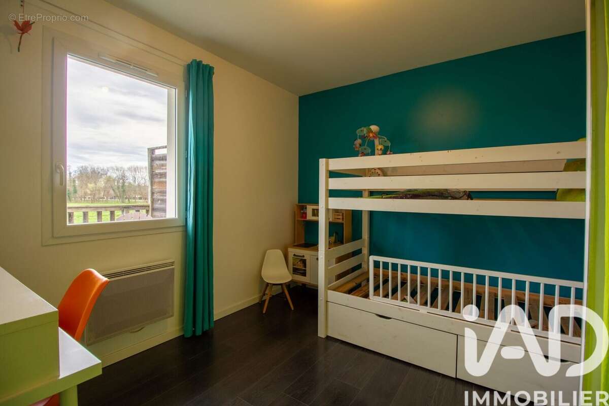 Photo 6 - Appartement à SAINT-JULIEN-EN-BORN
