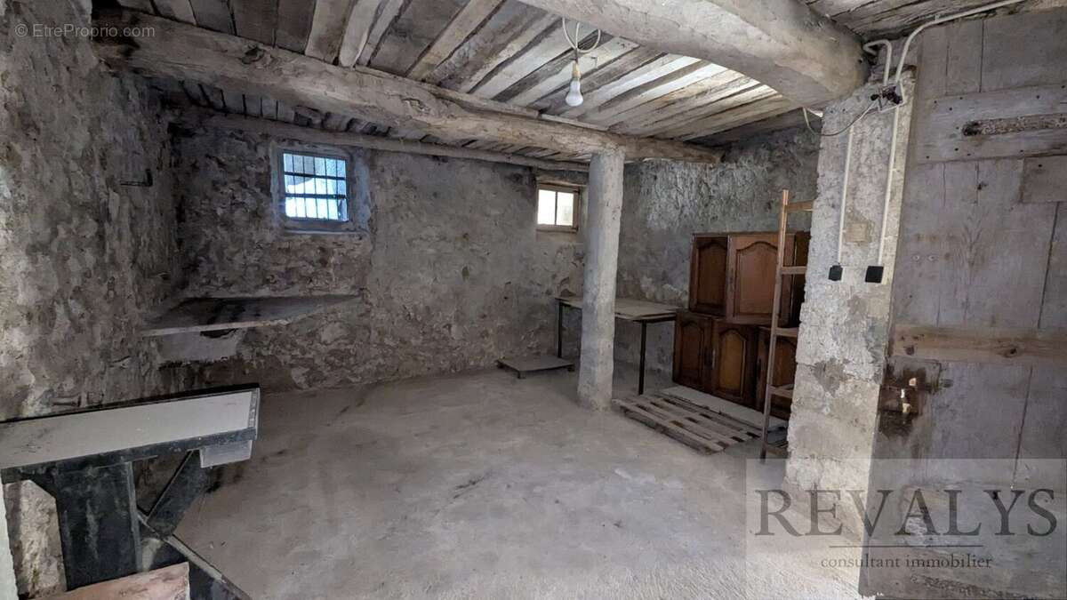 Maison à CONTES