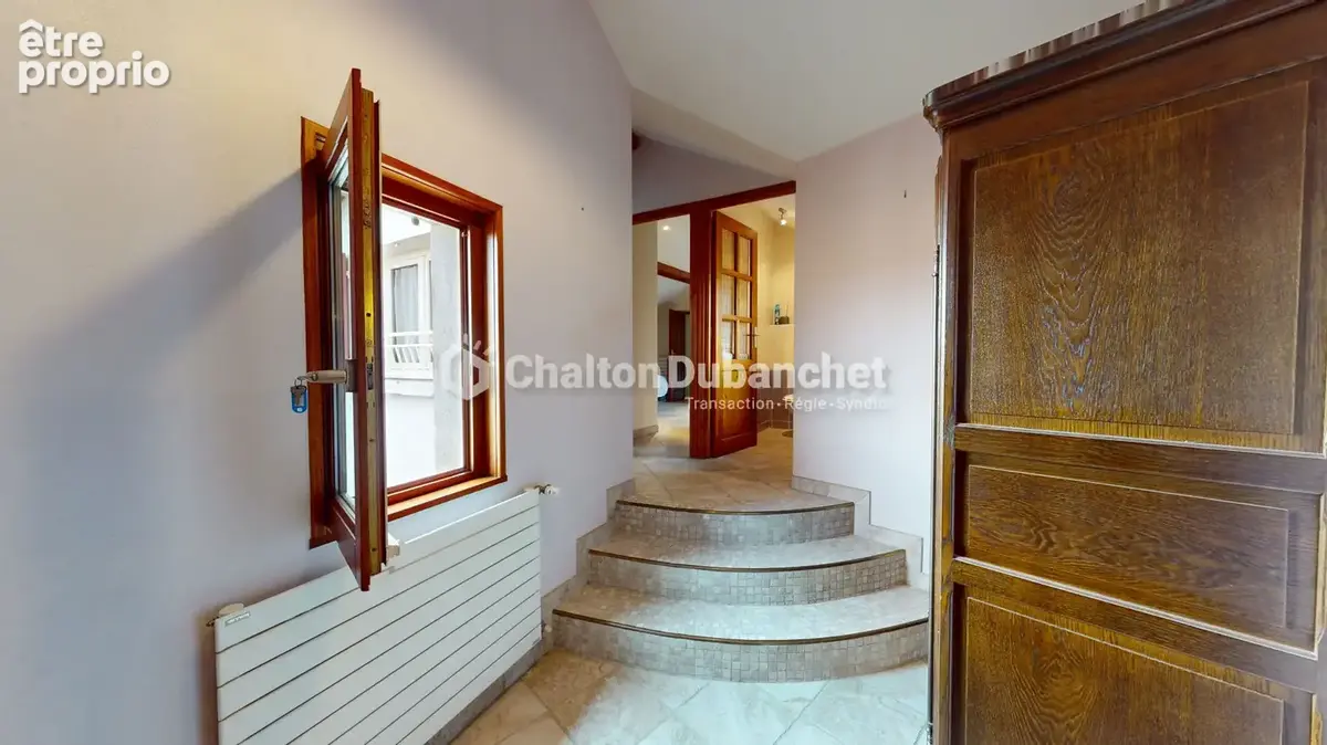 RONNO - Maison de 180 m² - photo 8