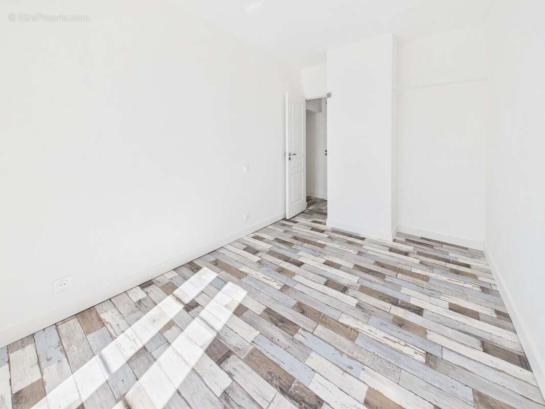 Photo 9 - Maison à PLOUIGNEAU