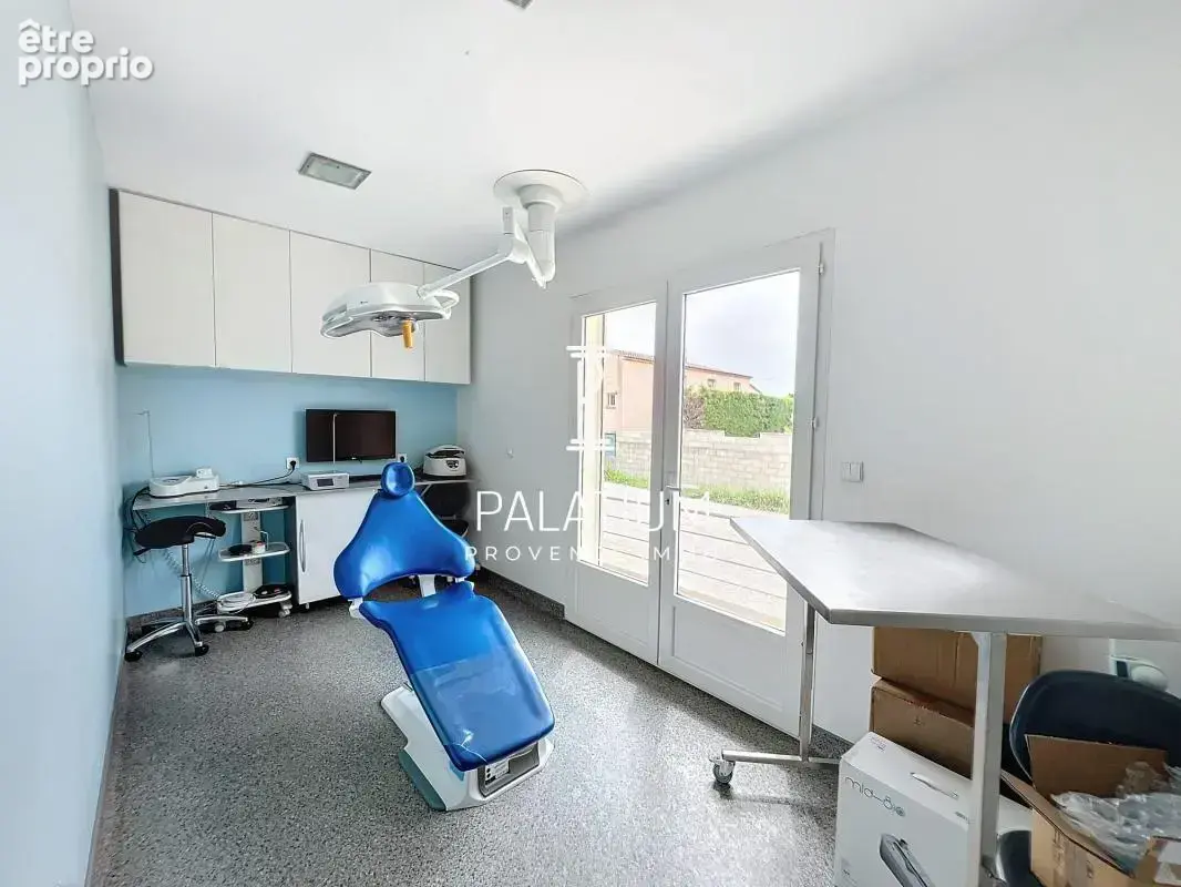 Local professionnel de 92 m2 à Mallemort (ZA) - photo 6