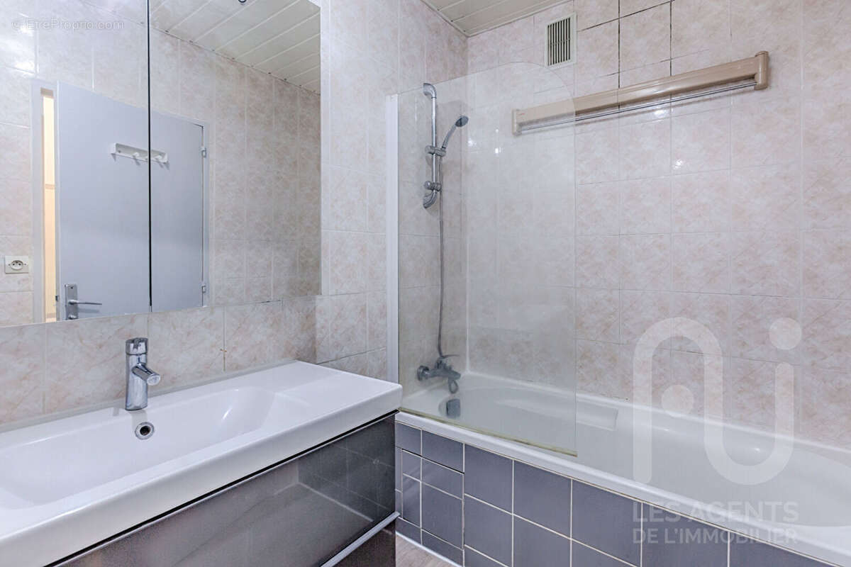 3 pièces 61 m² avec cave et parking Résidence semi-récente - photo 7