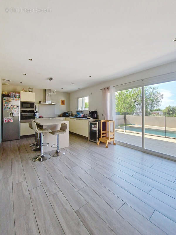 Maison à LIGNAN-SUR-ORB