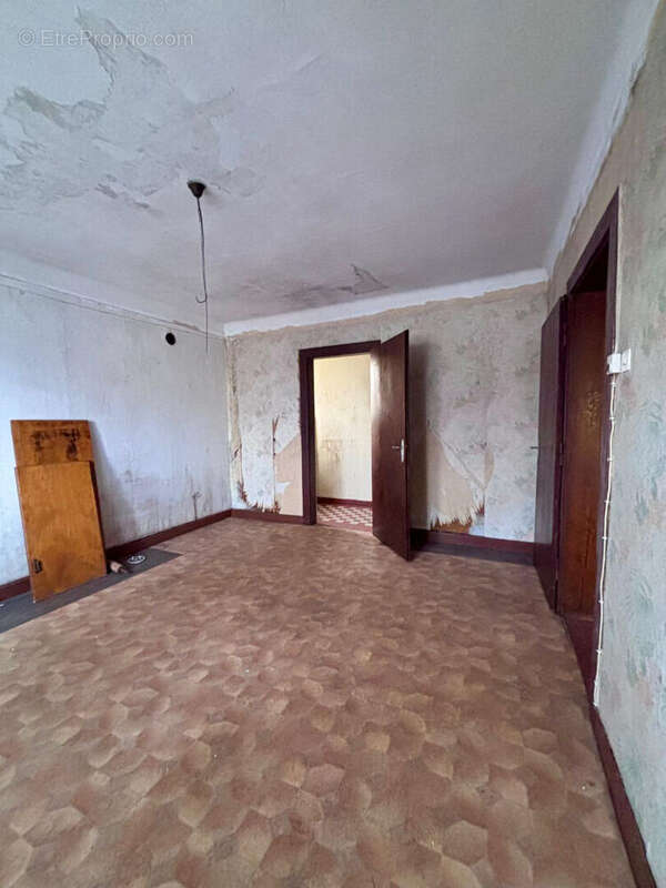 Maison à SAINTE-MARIE-AUX-CHENES