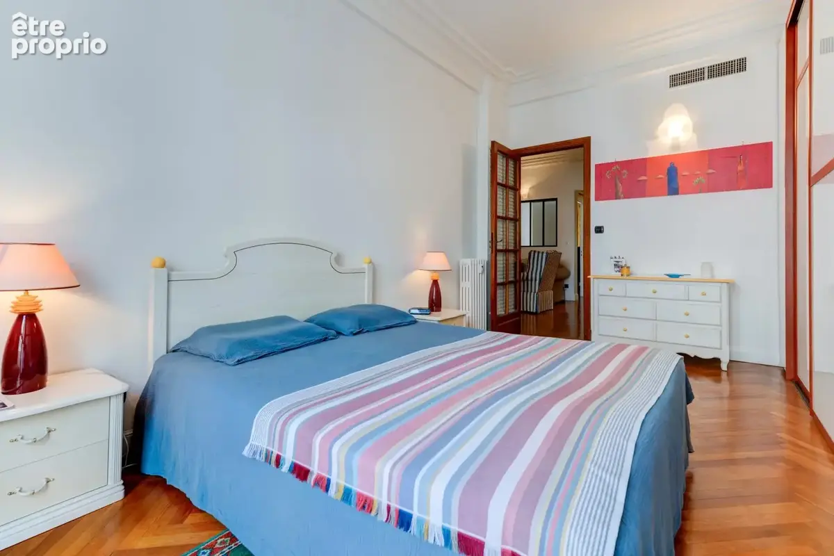 Nice Carré d’Or – Élégant 3 pièces avec balcon et aperçu mer - photo 8