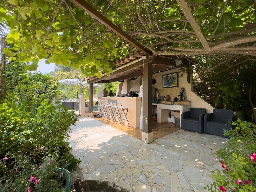 Photo 4 - Maison à LA GAUDE