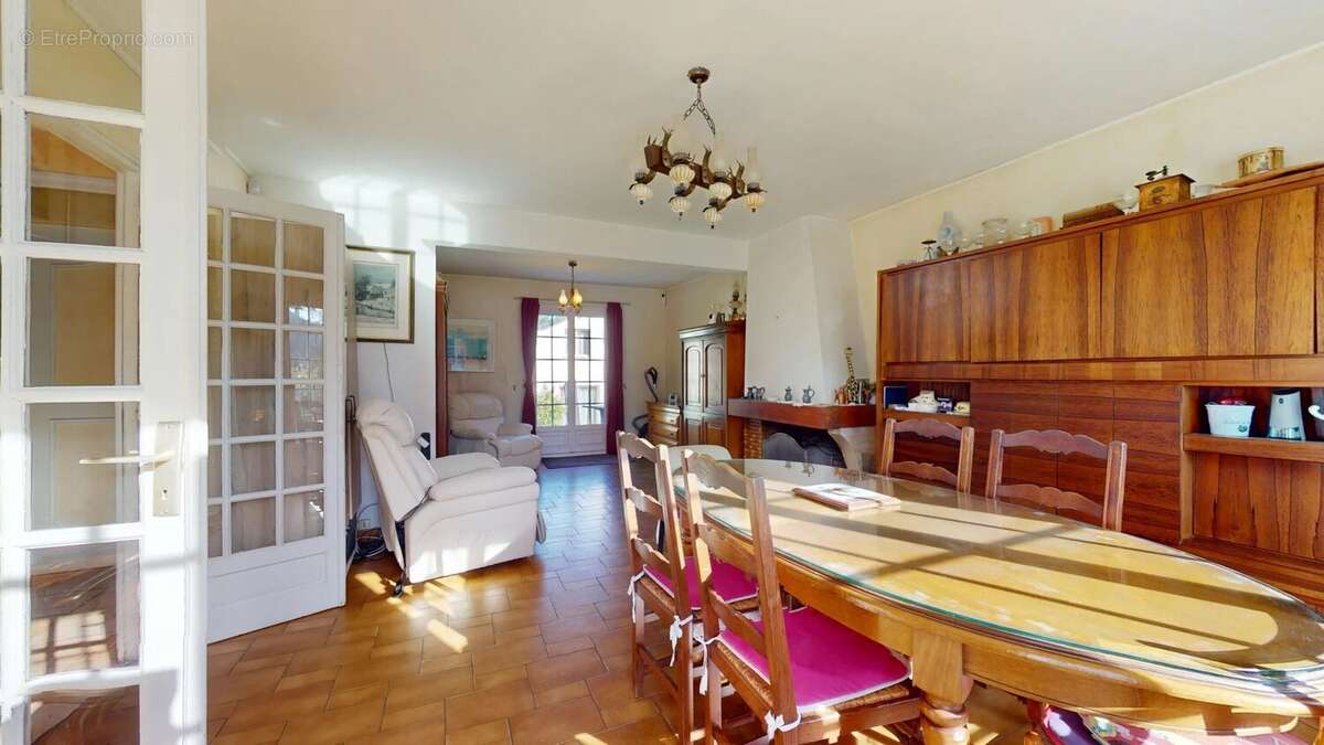 Maison à MONTFERMEIL