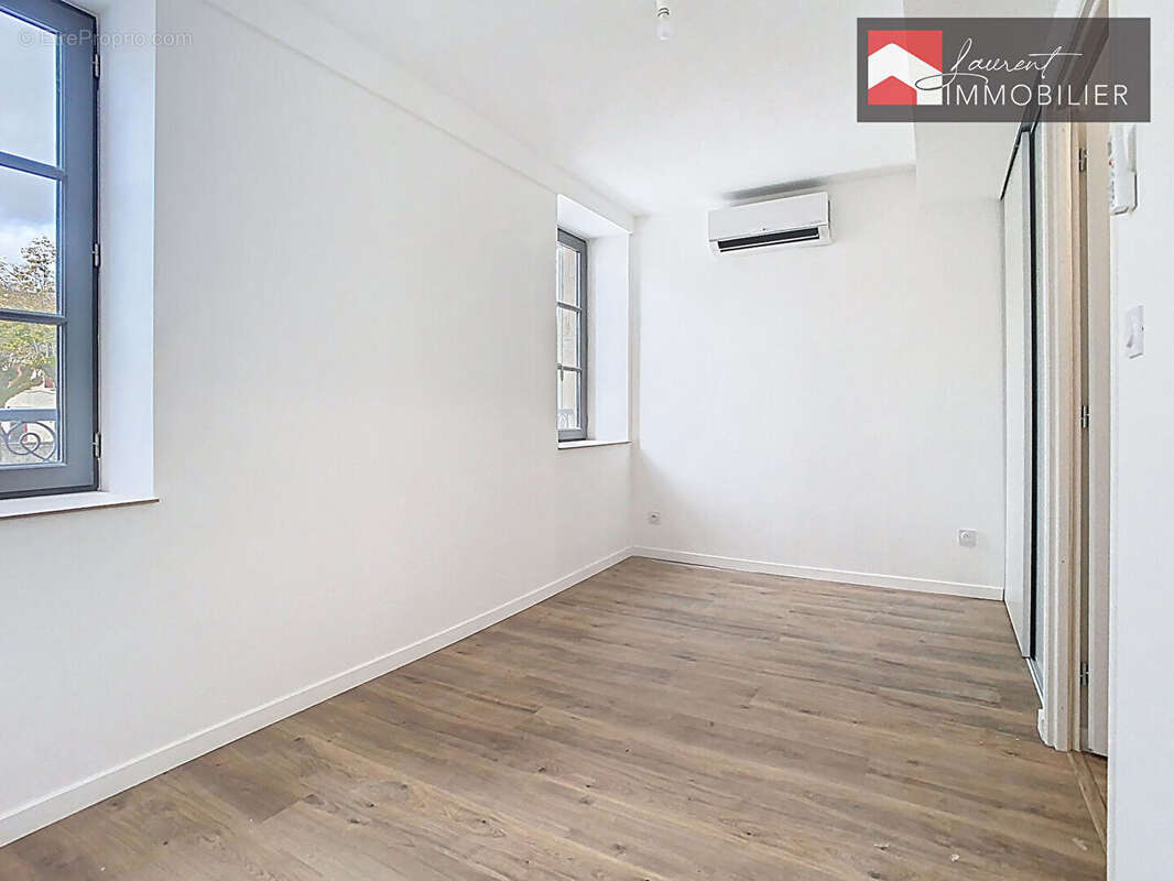 Maison à PONT-DE-VAUX