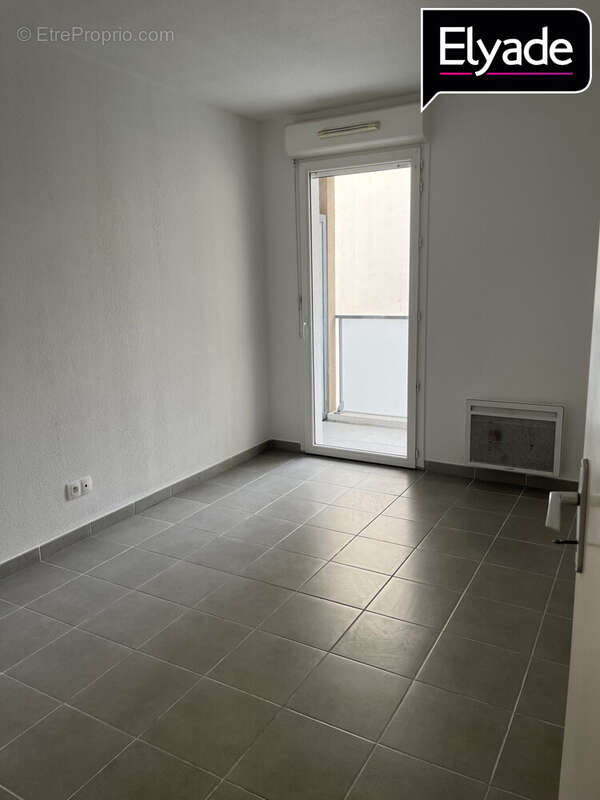 Appartement 60 m² à Marseille-4e  - photo 6