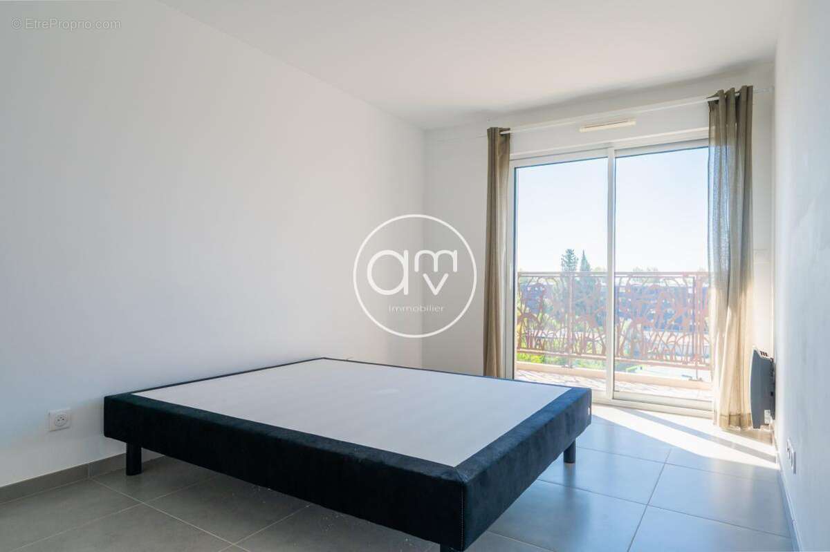 Appartement à HYERES