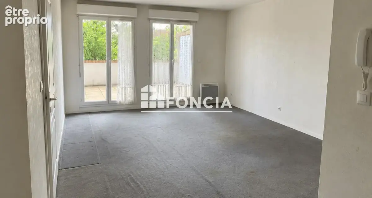 Exclusivite t2 de 50 m2 avec terrasse et parking - photo 4