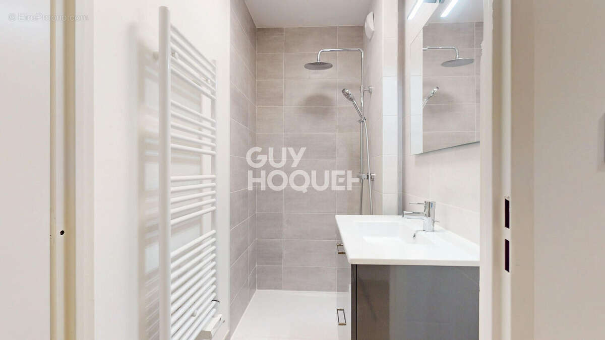 Appartement à LE BOURGET-DU-LAC