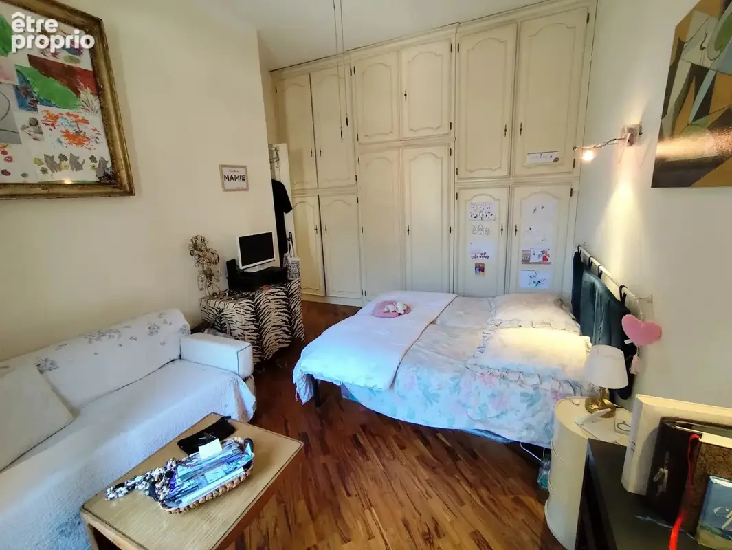menton Garavan - photo 9