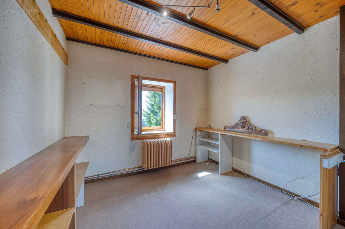 Maison à SAINT-HILAIRE