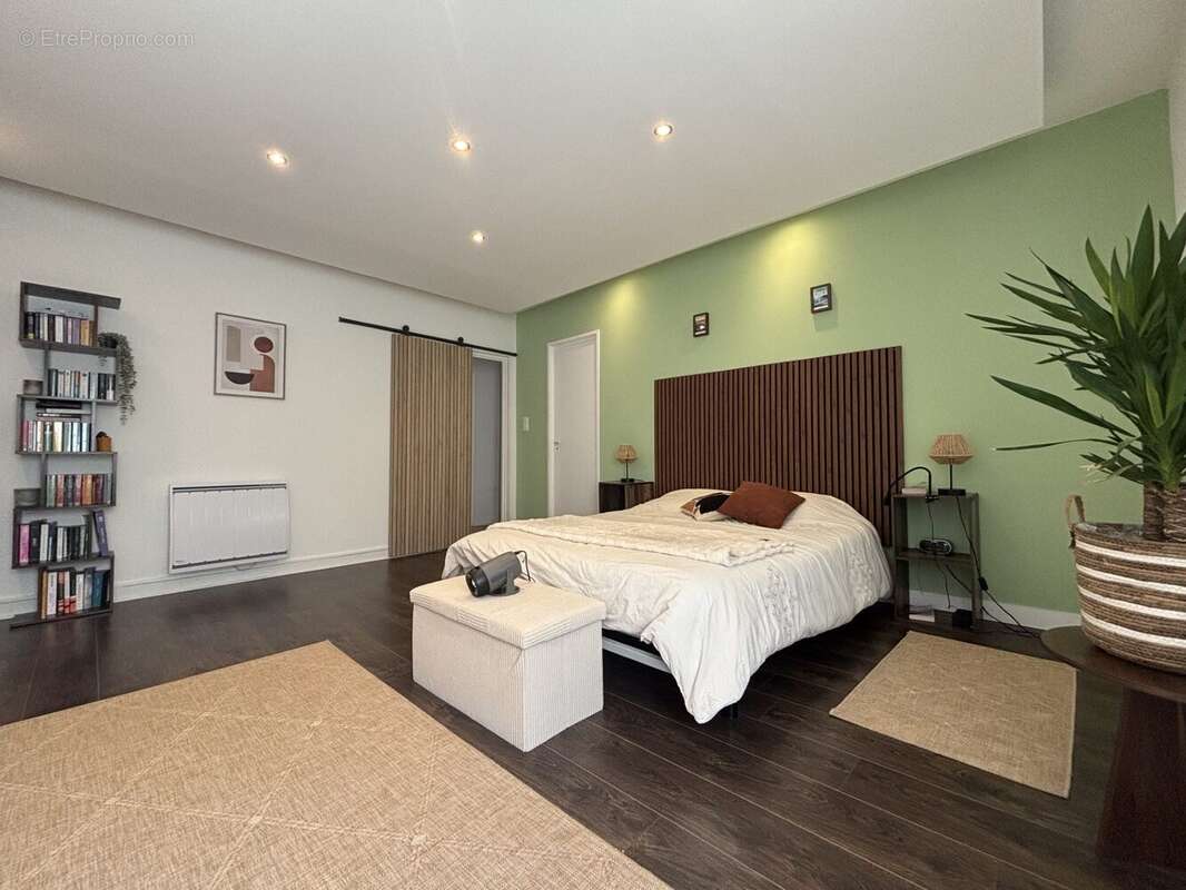 Appartement 92 m² à Le Relecq-Kerhuon  - photo 5