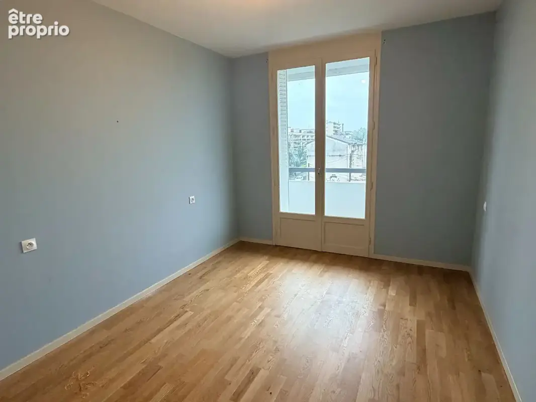 SOUS COMPROMISExclusivité - T4 avec balcons - Cuire - photo 10