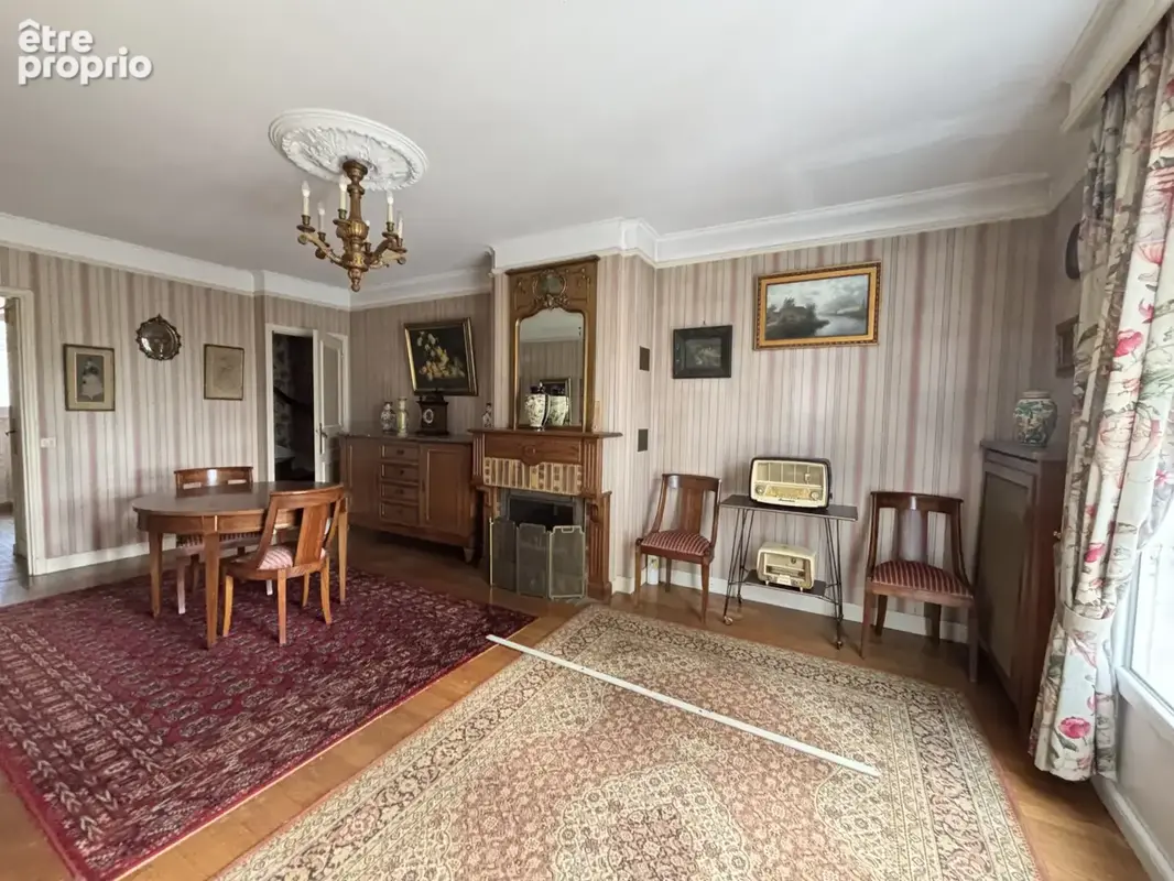 Maison - 110 m2 - 5 pièces - photo 2