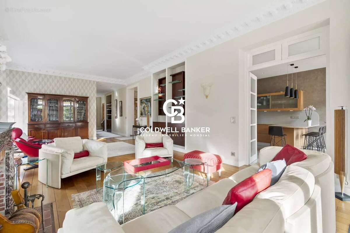 Maison à LE VESINET